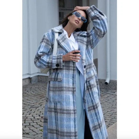 Excellent condition NA-KD Blue Checked Long Oversized Belted Trench Coat - Picture 2 of 7